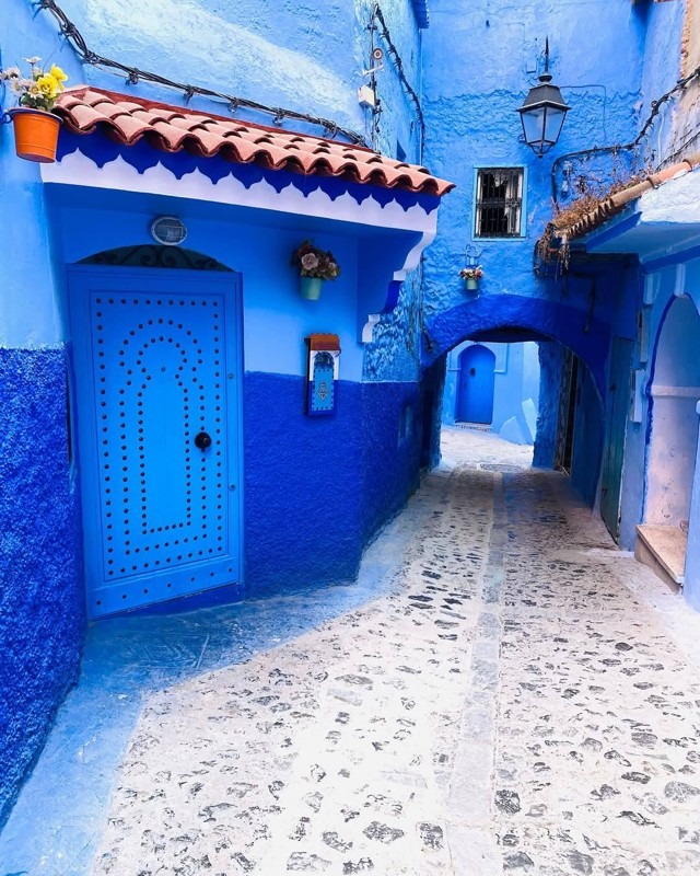 Chefchaouen - Morocco’s Blue Pearl and Its Photogenic Alleys - Dors