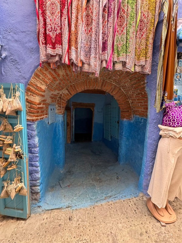 Chefchaouen - Morocco’s Blue Pearl and Its Photogenic Alleys - Dors