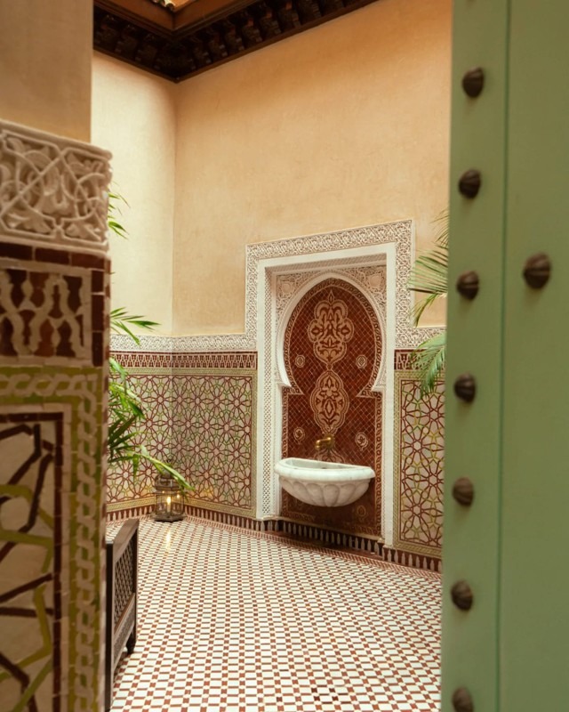 Explore Moroccan Riads: their history, unique design, and how to Choose the Perfect Moroccan Riad in Morocco’s medinas!