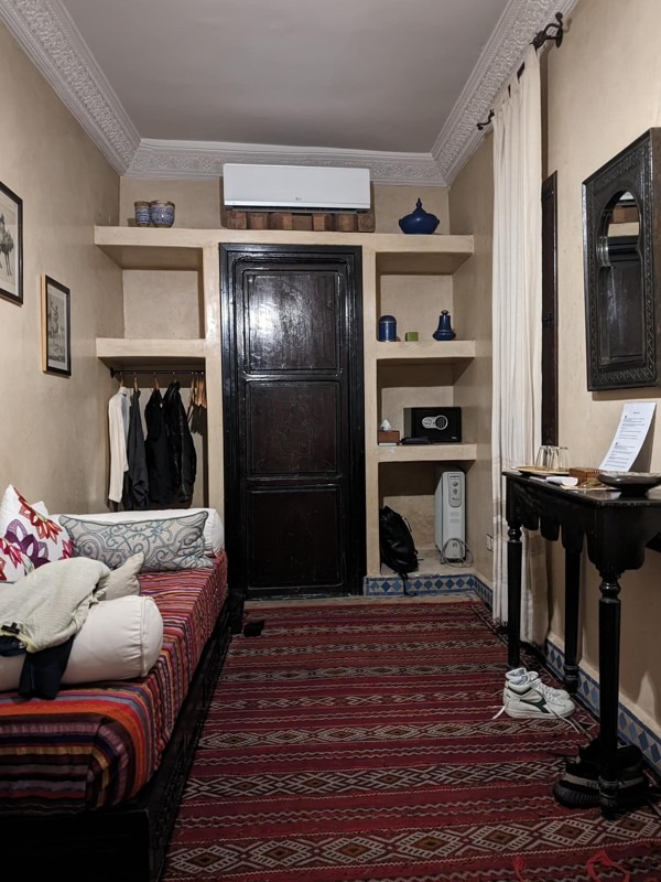 Explore Moroccan Riads: their history, unique design, and how to Choose the Perfect Moroccan Riad in Morocco’s medinas!